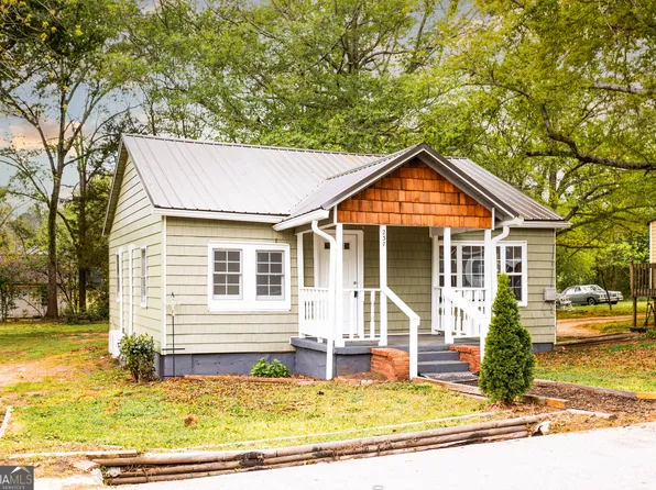 237 King St, Social Circle, GA 30025