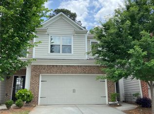 1015 Justins Place Ct, Lawrenceville, GA 30043