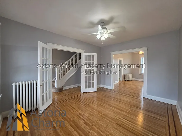 3016 Pelham Ave — Photo 2