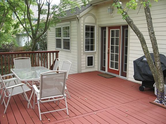 Oversized Deck!