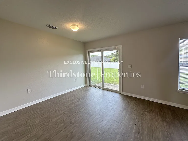 37 Wood Amber Ln #A — Photo 12