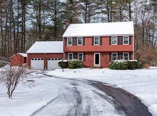48 School St, Hopkinton, MA 01748