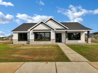1932 Sandstone Loop S, Sartell, MN 56377