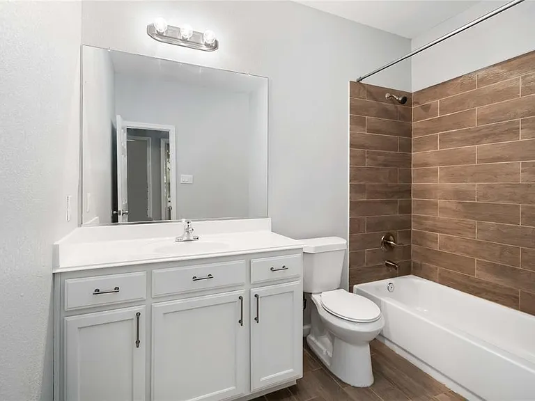 5105 Southwind St #A — Photo 12
