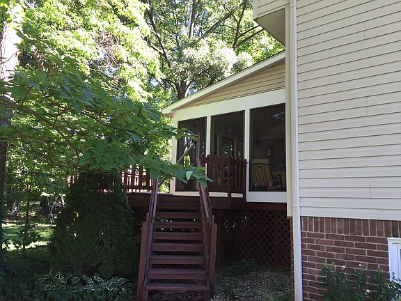 4th image of 8758 Townsend Dr