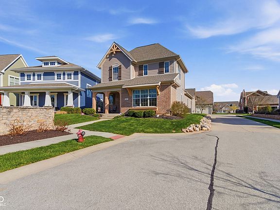 3rd image of 1428 Rosebank Dr