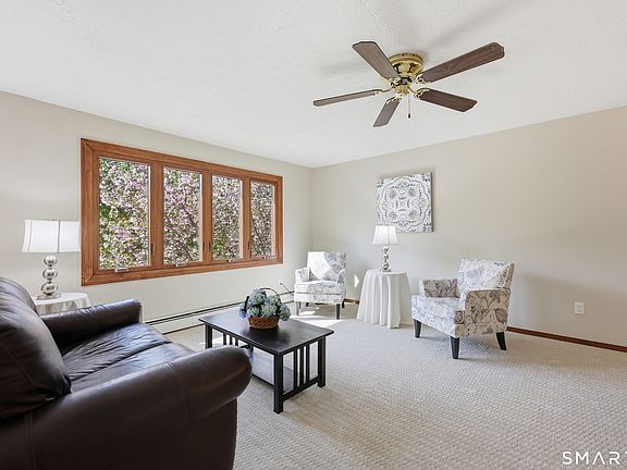 4th image of 102 Metacomet Road