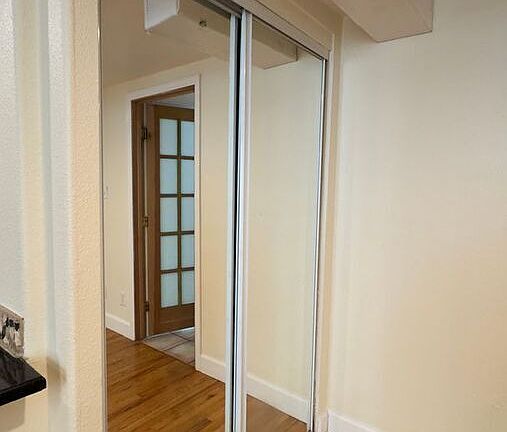 3rd image of 1291 N Gaylord St #1