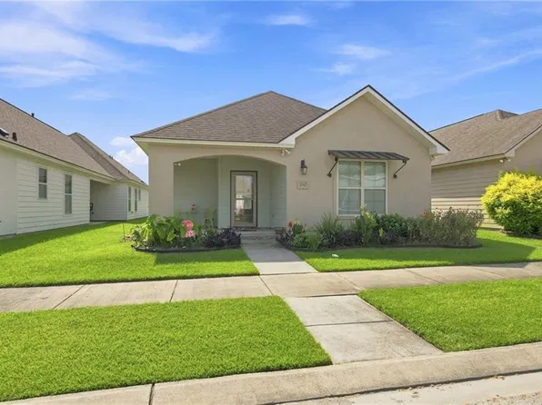 1443 Gardenia Ln, Baton Rouge, LA 70820