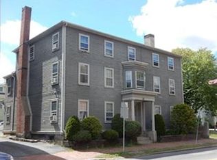 10 Summer St APT 34, Salem, MA 01970