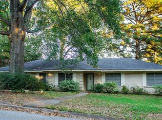 2312 Dogwood Dr, Nacogdoches, TX 75965