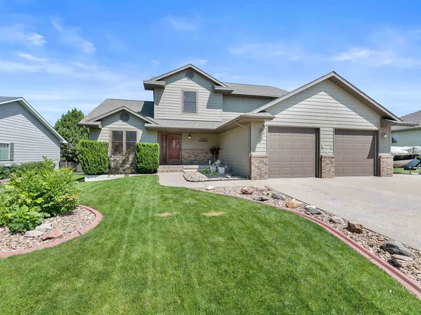 506 Aspen Dr, Spearfish, SD 57783
