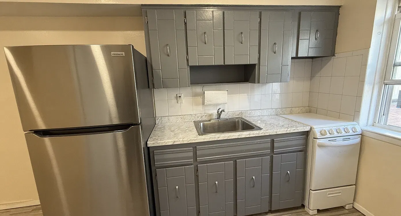 1 bed, 700 sqft, $2,175 — Photo 3