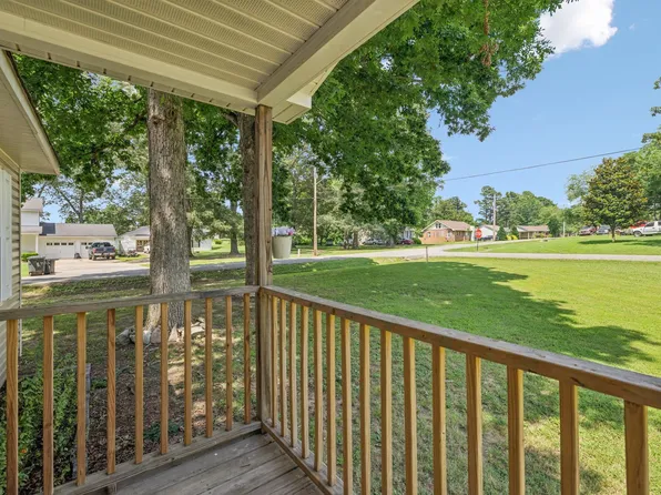 30429 Sims St, Ardmore, TN 38449