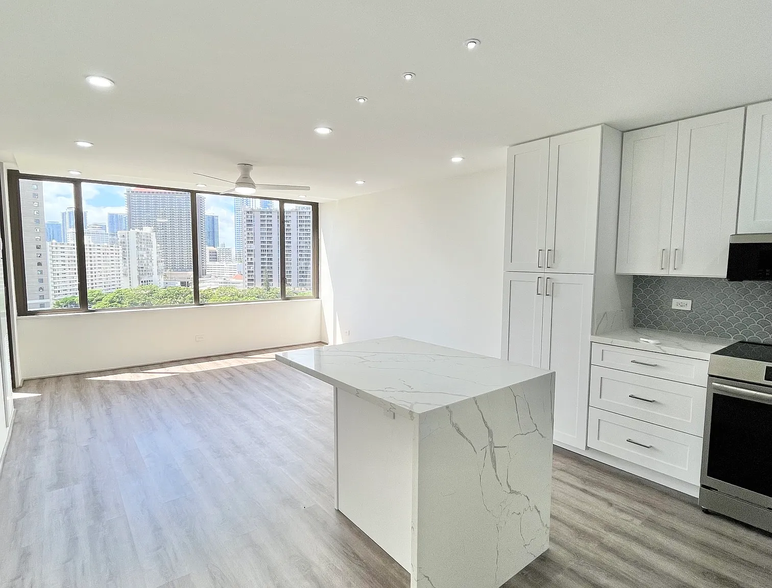 1 bed, 552 sqft, $3,000 — Photo 1