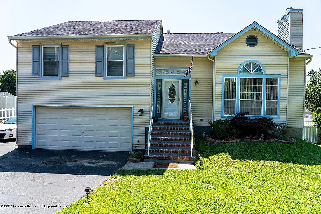 71 Friendship Rd photo 1