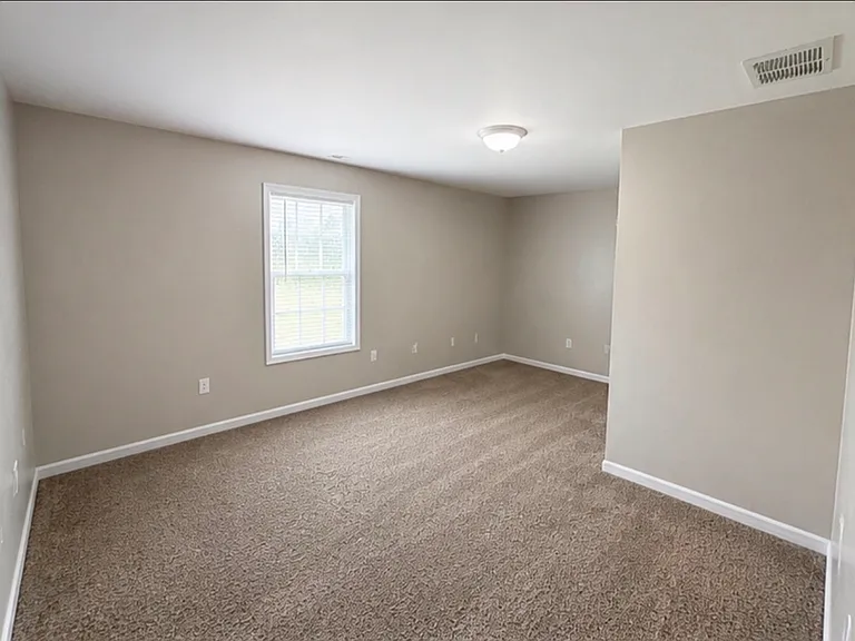 33 Weesner Ave #2 — Photo 6