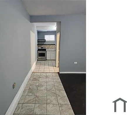 4447 S Wells St — Photo 6