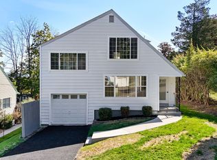 31 Denton Rd, Binghamton, NY 13903