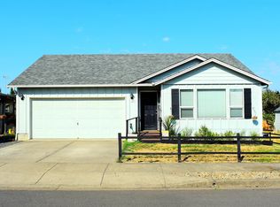 1220 47th Ave, Sweet Home, OR 97386