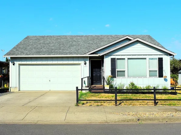 1220 47th Ave, Sweet Home, OR 97386