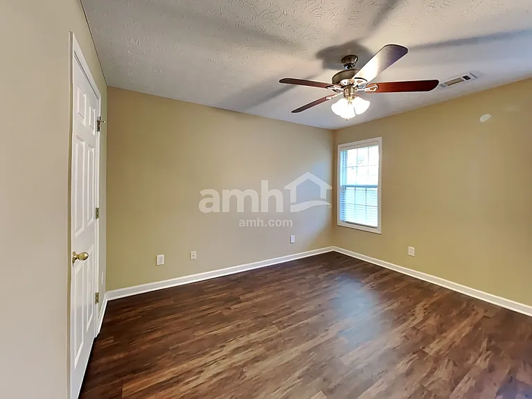 360 Dunagan Dr — Photo 13