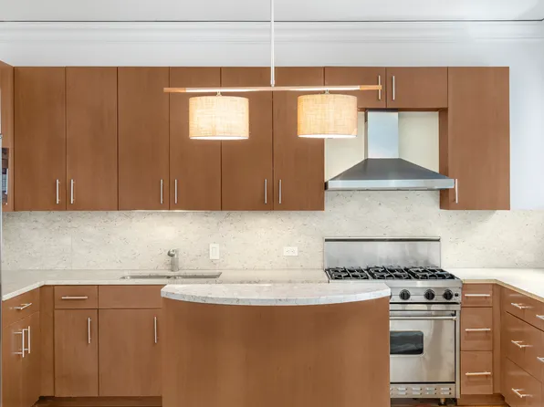 50 Madison Avenue image 3 of 12