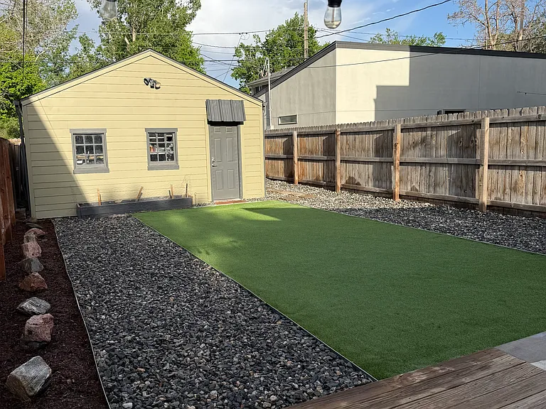4228 N Raleigh St — Photo 15