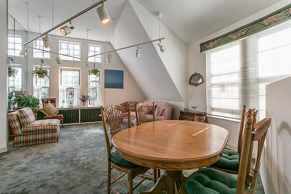 Sold by Terrace Sotheby's International Realty | media 29