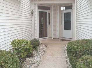 14904 W Victoria Xing, Lockport, IL 60441