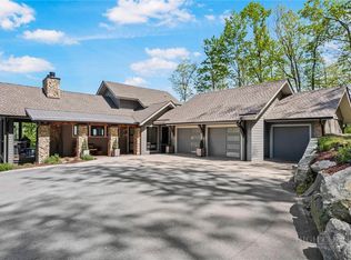 369 Ninebark Rd, Boone, NC 28607