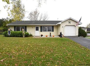 11 Deerfield Dr, Cohoes, NY 12047