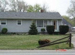 6655 Williams Lake Rd, Waterford, MI 48329