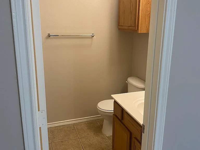 302 N Chicago Ave #A — Photo 7