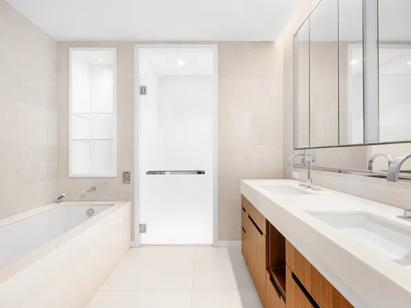 1 West End Avenue image 17 of 19