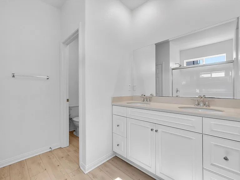 4688 Florence Dr — Photo 11