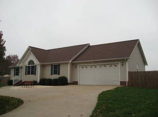 3994 Old Oak Ln, Lincolnton, NC 28092