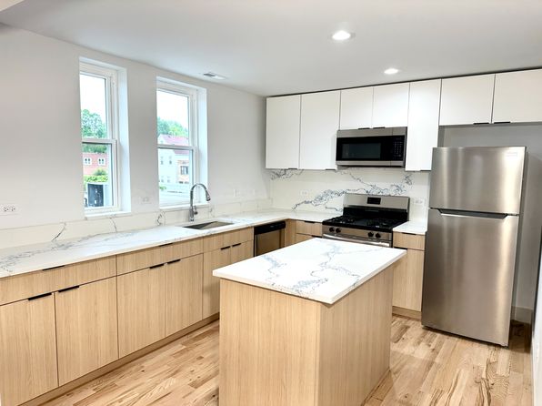 1016 Audrey Nixon Blvd #2R