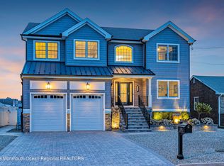 630 Bayview Dr, Toms River, NJ 08753
