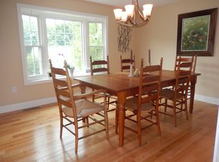 16 Macdonald Dr, Nashua, NH 03062