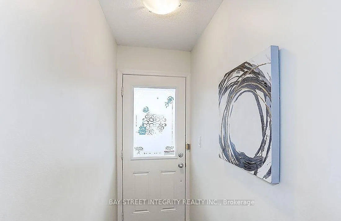 2 bed, $2,800 — Photo 2