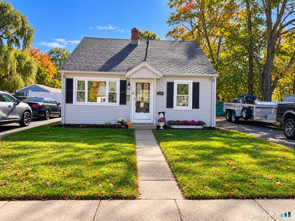 29 Spaulding Circle, East Hartford, CT 06118