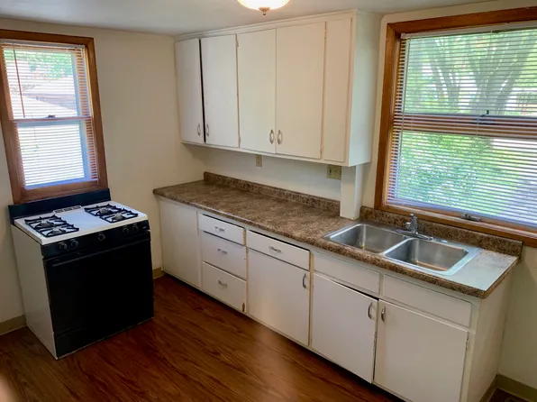 123 20th St S, La Crosse, WI 54601