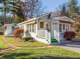 67 White Pine Dr #67, Hollis, NH 03049