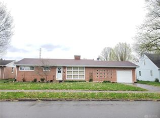 87 Dronfield Rd, Troy, OH 45373