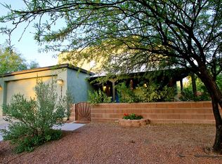 3818 N Look Backridge Pl, Tucson, AZ 85719