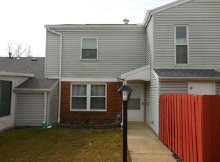 5568 Nantucket Rd, Dayton, OH 45426