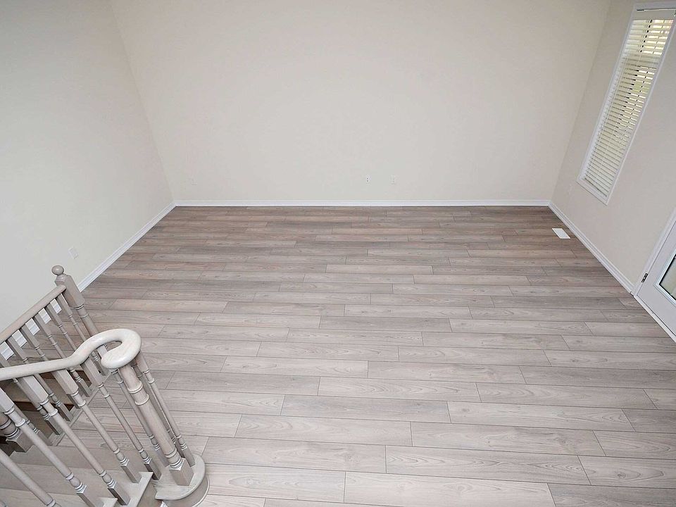 2nd image of 13 Doreen Dr