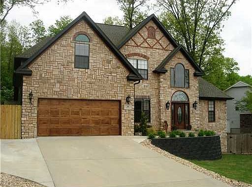 1st image of 39 Metfield Dr