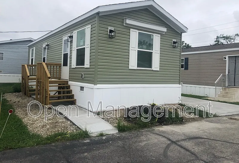2700 Brookpark Rd #320